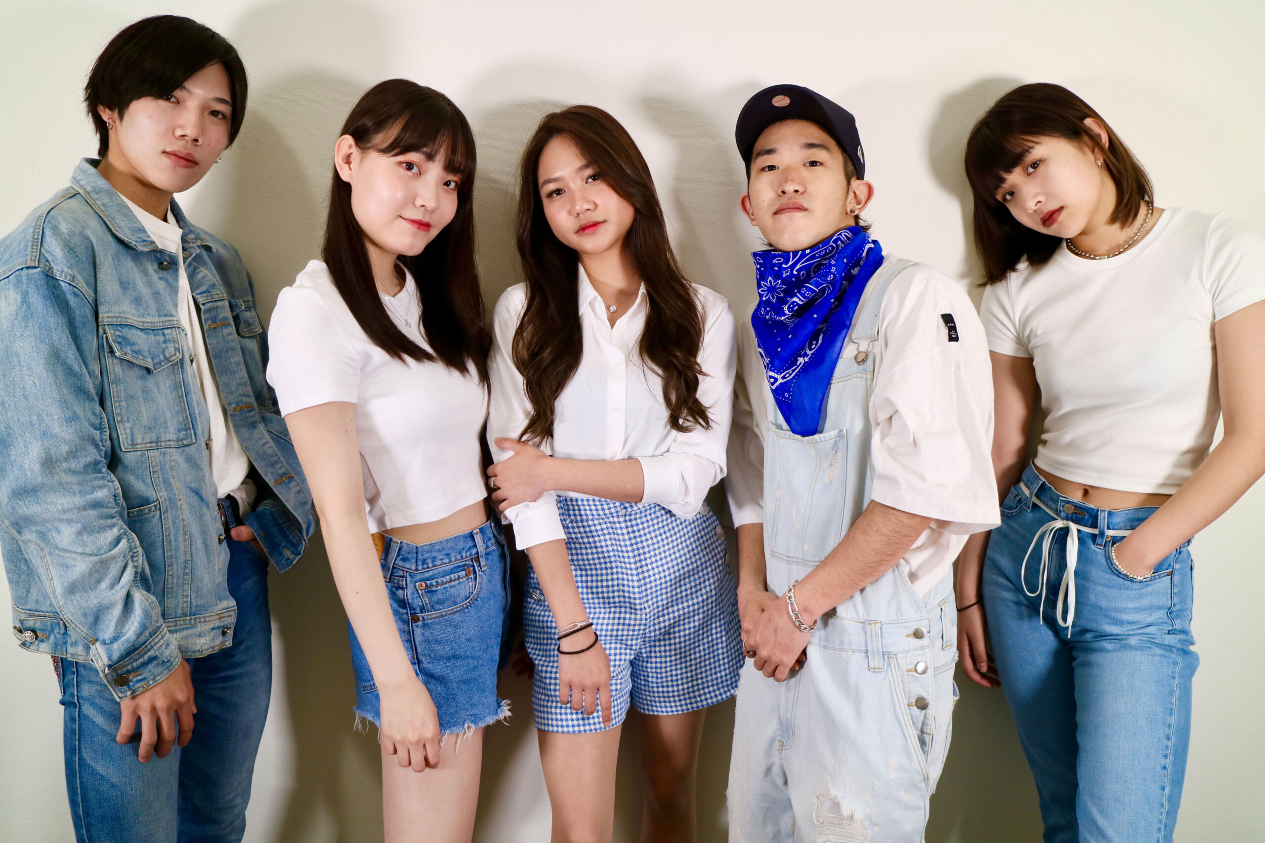 一部内容変更 本学学生広報チーム Blue Rose プロバレーチーム 久光スプリングス 公式戦でパフォーマンス 日本経済大学 福岡 渋谷 神戸 総合サイト 都築学園グループ